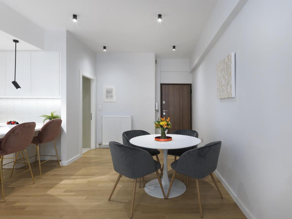 Fresh, New & Ready For You! Rnvtd Apt In Koukaki! Athens Exterior photo